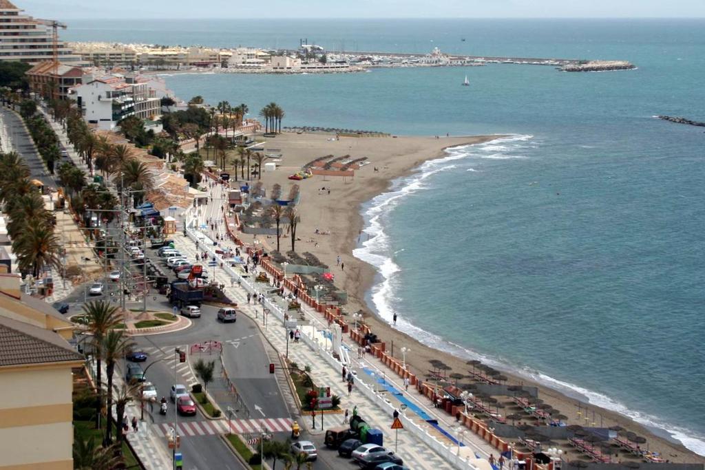 "Vive Benal Beach" Estudios Con Vistas Al Parque Acuatico Benalmádena Kültér fotó