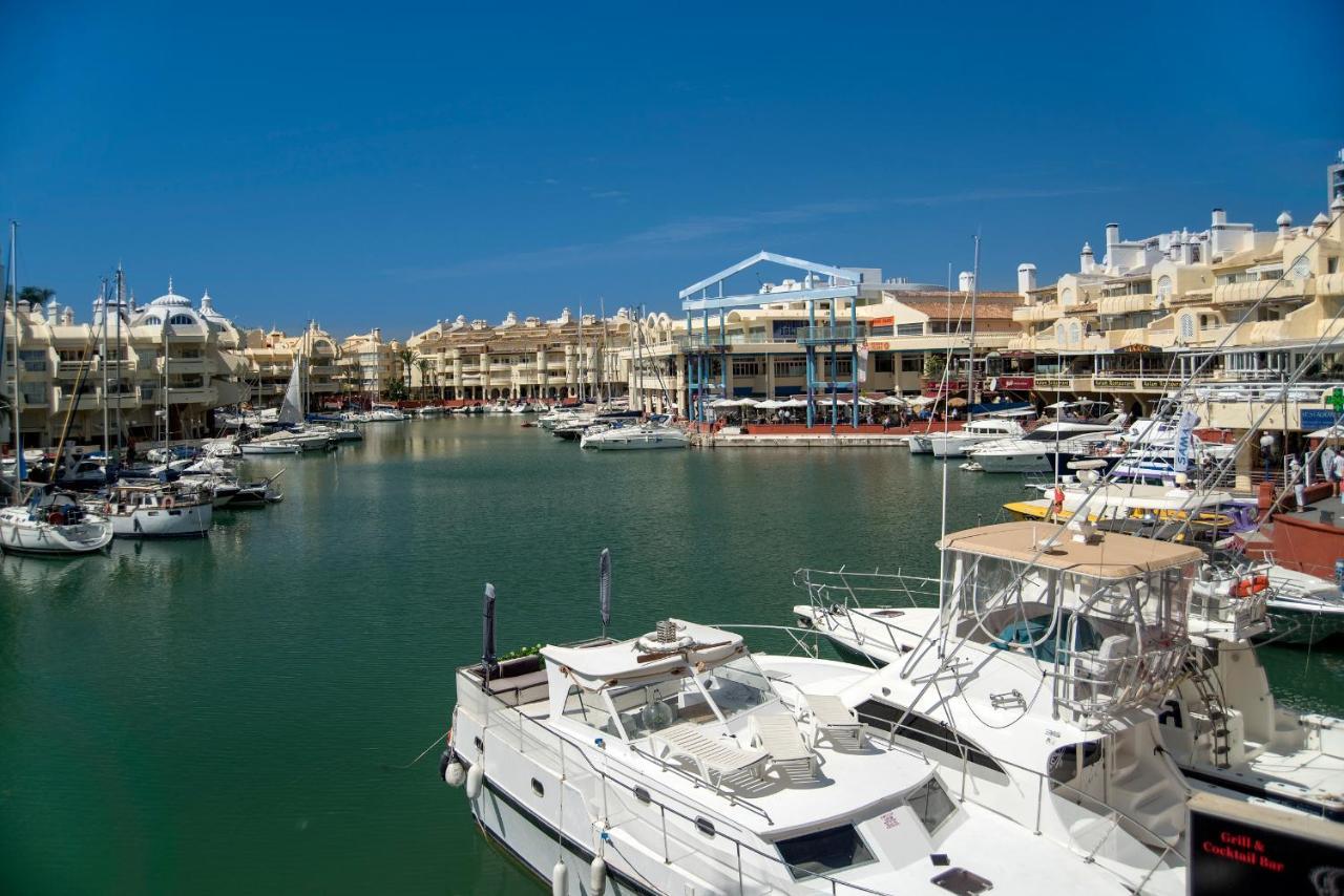 "Vive Benal Beach" Estudios Con Vistas Al Parque Acuatico Benalmádena Kültér fotó