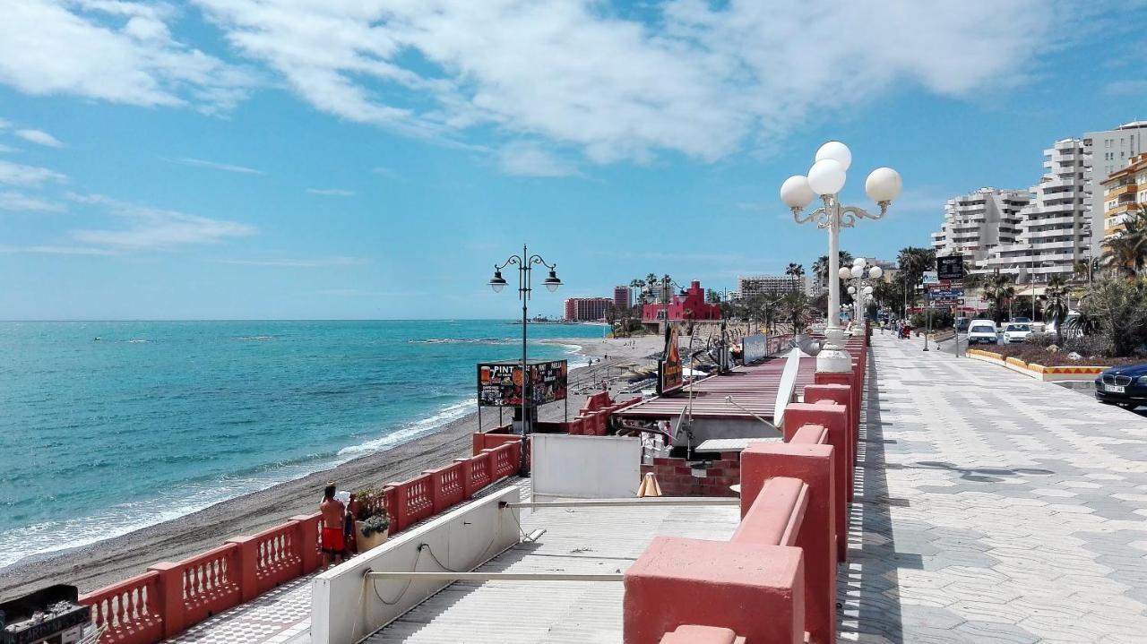 "Vive Benal Beach" Estudios Con Vistas Al Parque Acuatico Benalmádena Kültér fotó